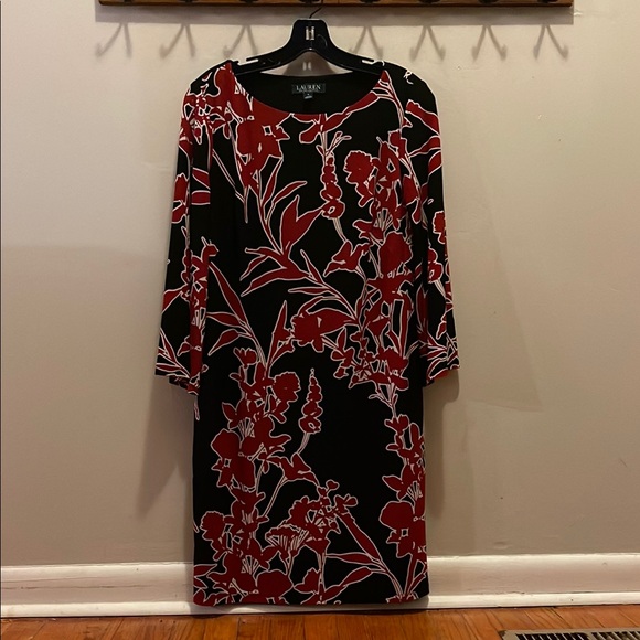 Lauren Ralph Lauren Dresses & Skirts - Lauren Ralph Lauren Black and Red Sheath Dress Crew Neck
